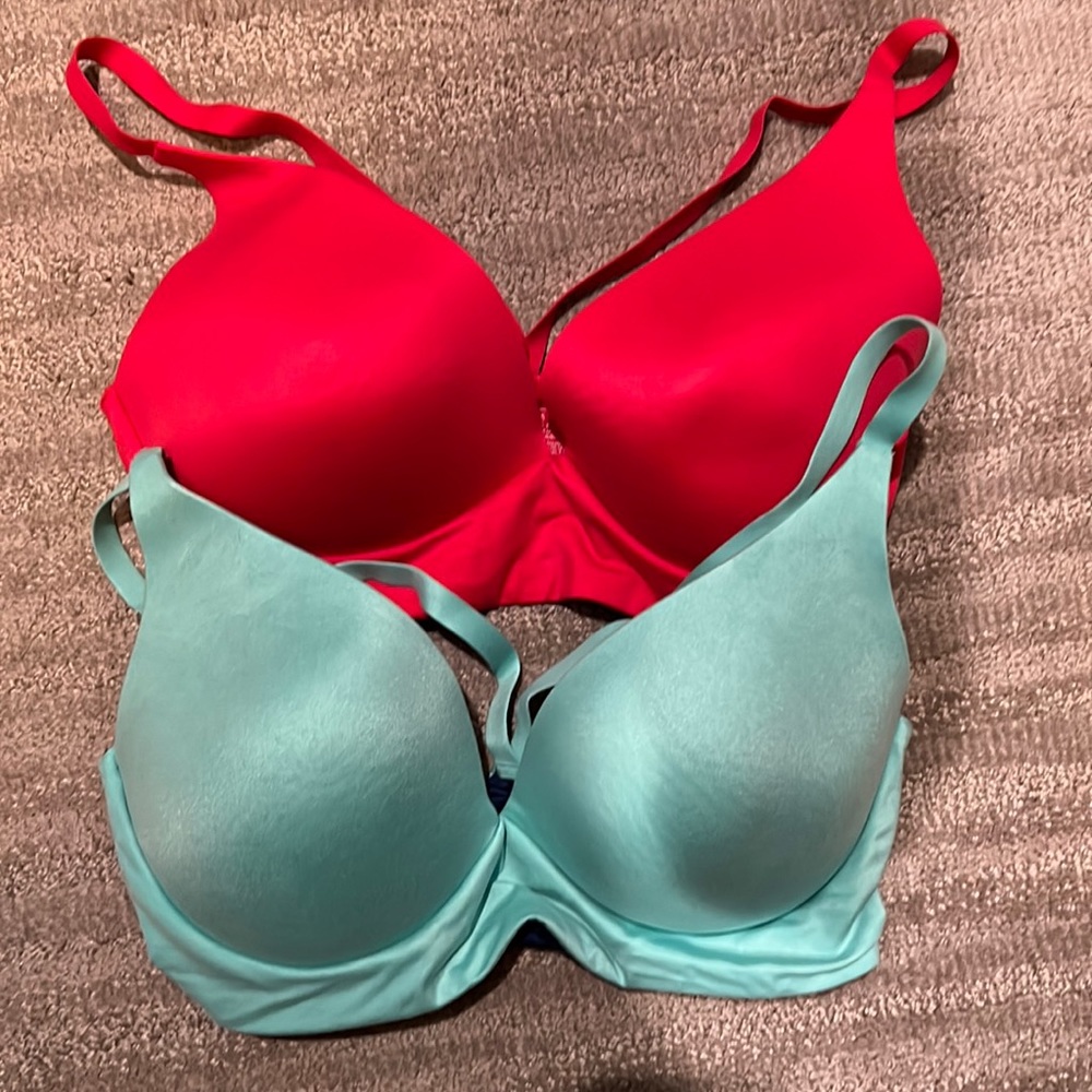 Wireless VS Bras